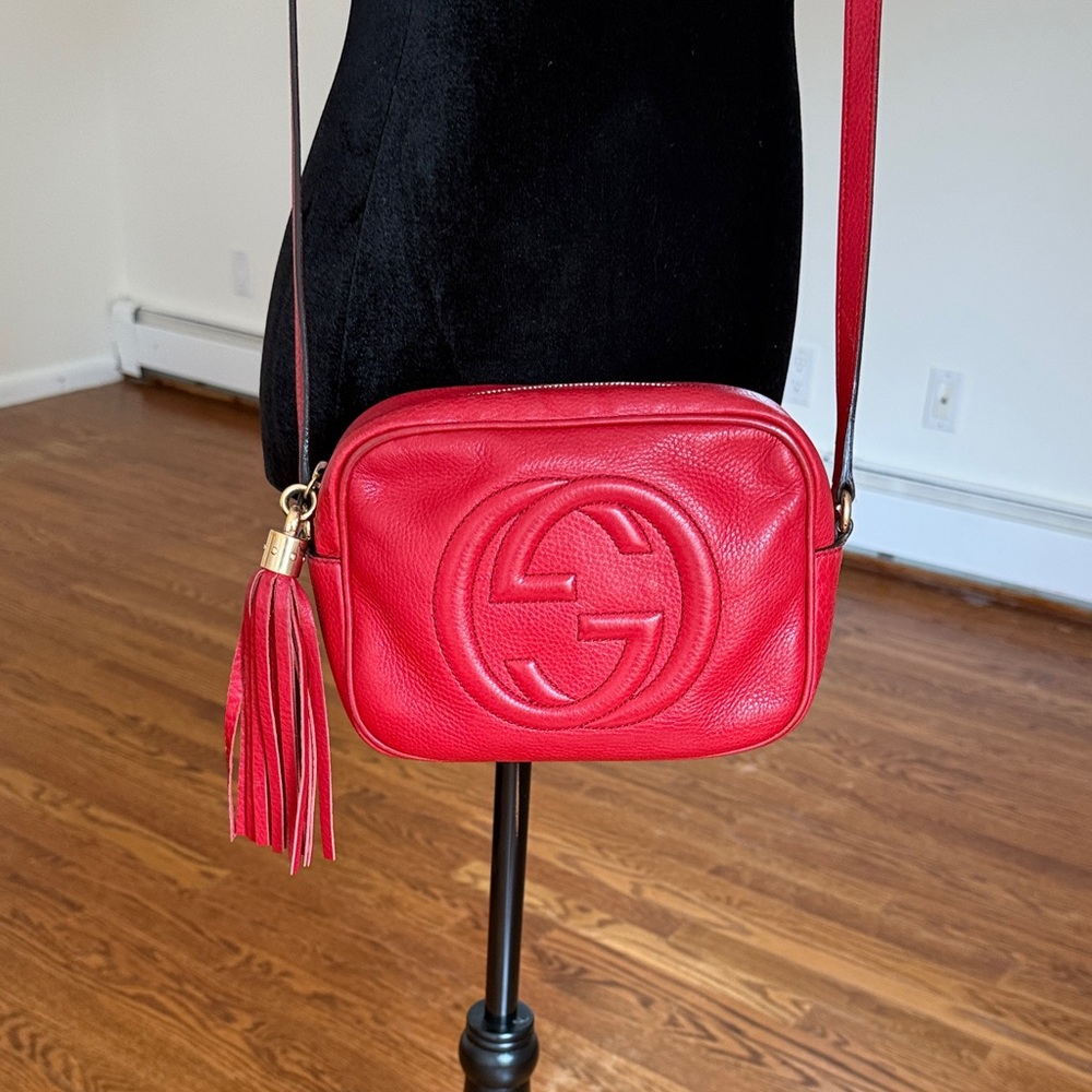 GUCCI Red Leather Soho Crossbody Bag with Tassel